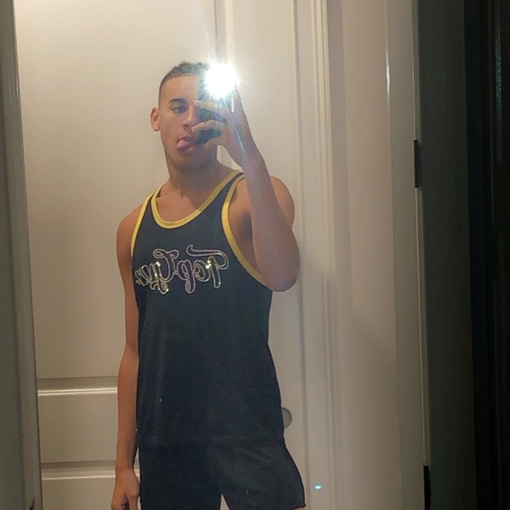 Meet your Posher, Alec